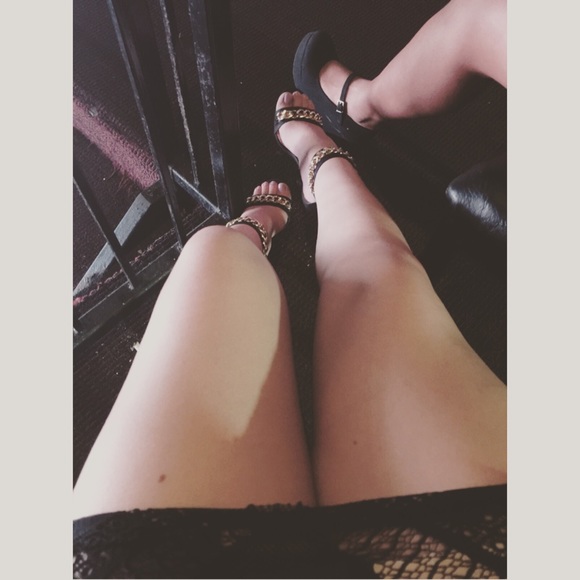 Bebe heels