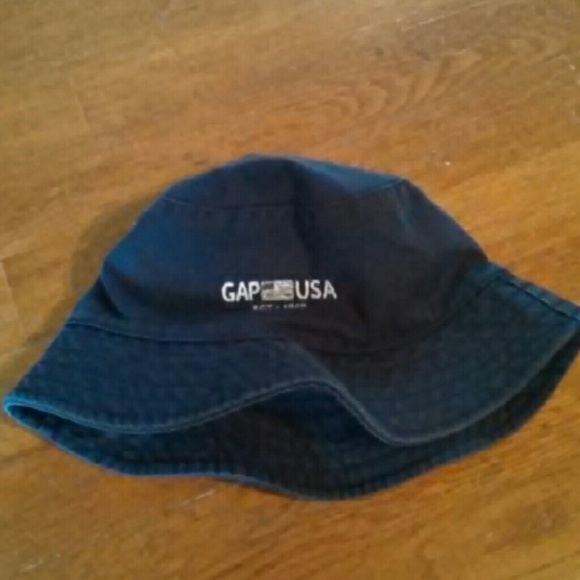 Sold on mercari, Vintage Gap navy fisherman hat