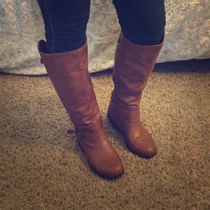Tall chestnut riding boots
