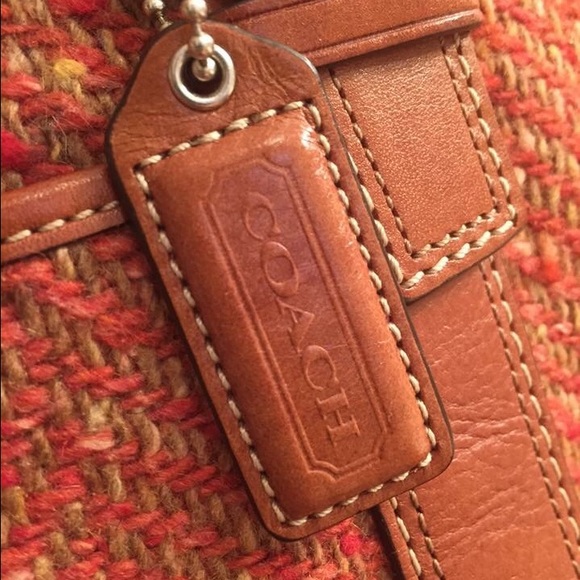 Coach Purse with matching wristlet - Picture 2 of 4