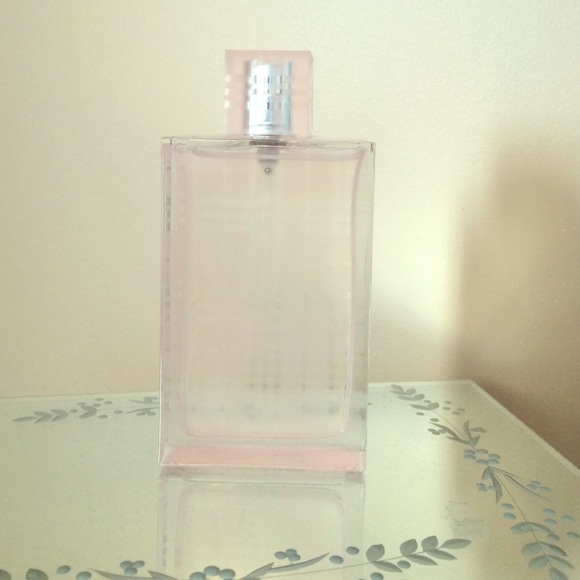 Burberry Brit perfume