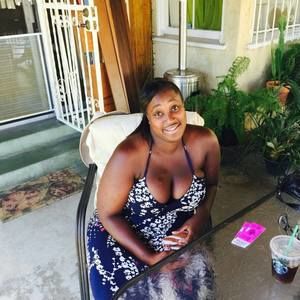 Meet your Posher, Sheveta