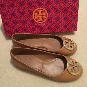 BOTH Black and Tan Tory Burch Reva ballet flats