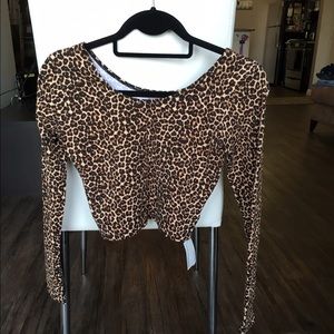 🐆 American Apparel Leopard Crop Top🐆