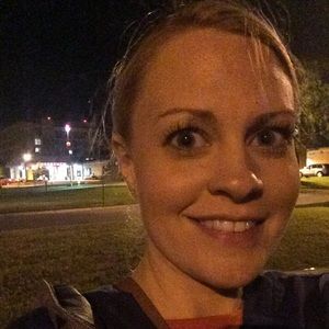 Meet your Posher, Amy