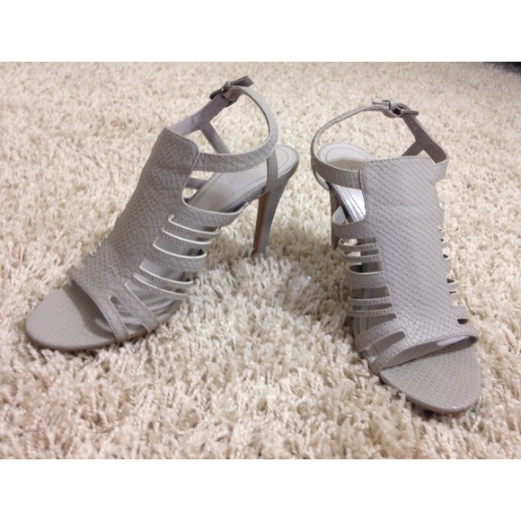 Lauren Conrad Strappy Grey Heels