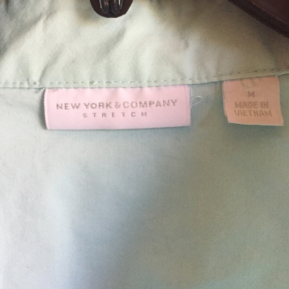 Stretchy blouse - Picture 2 of 3