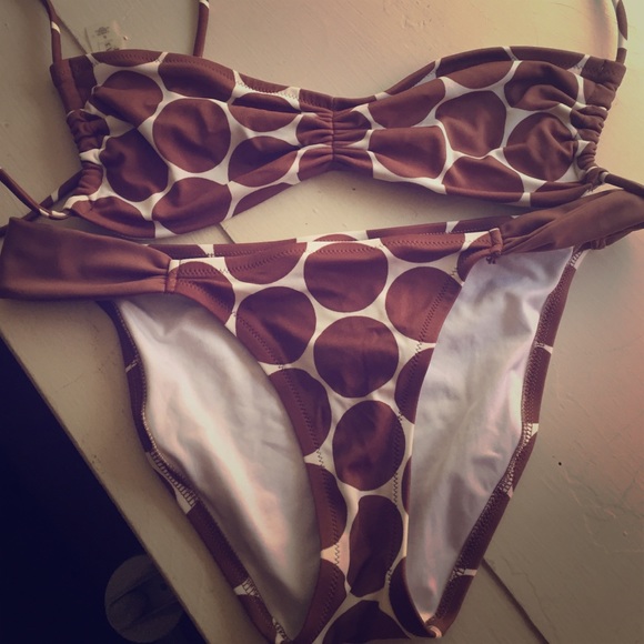VS Polka Dot Bikini👙