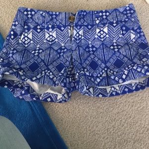 blue pattern shorts ae