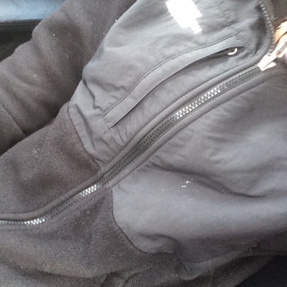 Black north face jacket - Picture 1 of 1