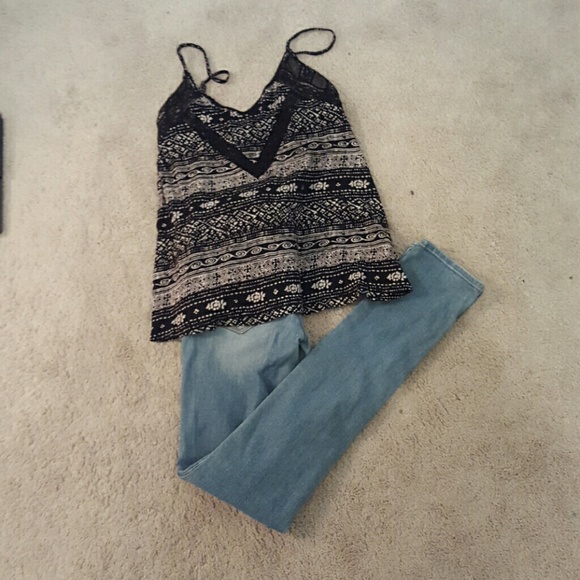 AZTEC TOP AND JEANS TRADED