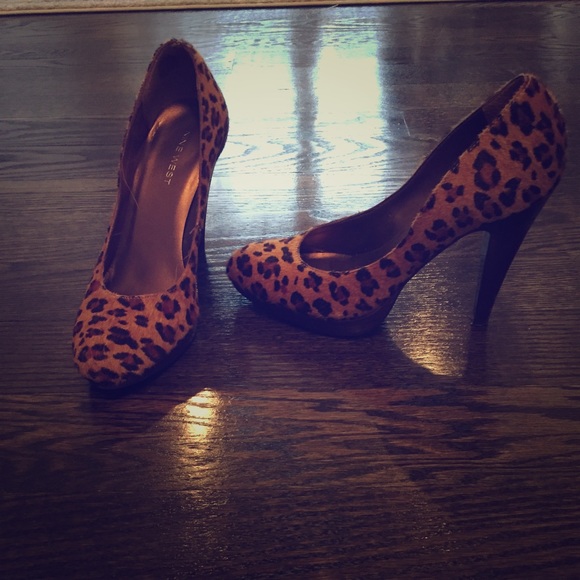 Leopard heels