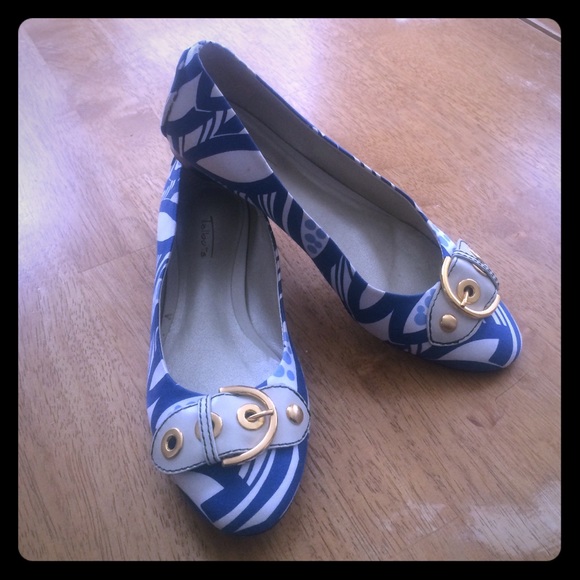 Talbots Flat shoes
