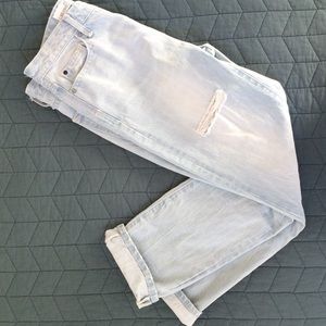 Gap 1969 boyfriend jeans