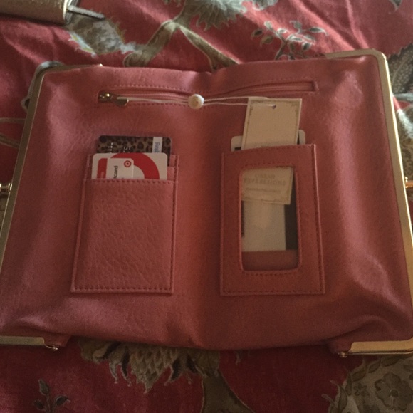 Wallet/ clutch