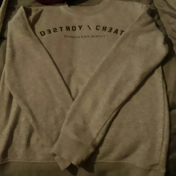 DC SWEATSHIRT - Picture 2 of 3