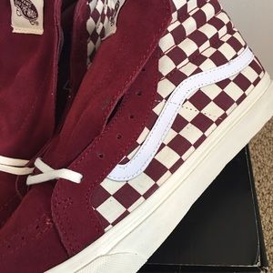 Sk-8 Hi checkered Vans