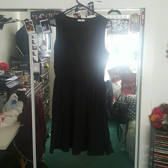 Everyday Black Dress