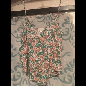 Spaghetti strap crop top