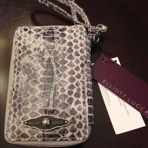 Elliot Lucca smartphone wristlet