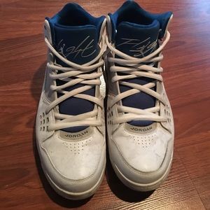 Mens blue and white jordan sneakers