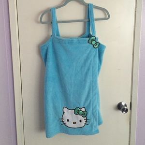 Hello Kitty Cover Up Size XL