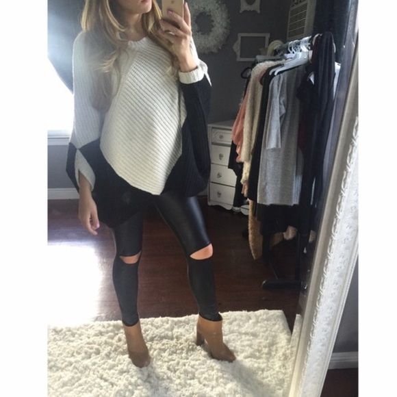 Sweaters - •lastSmall• Beige&&black knit