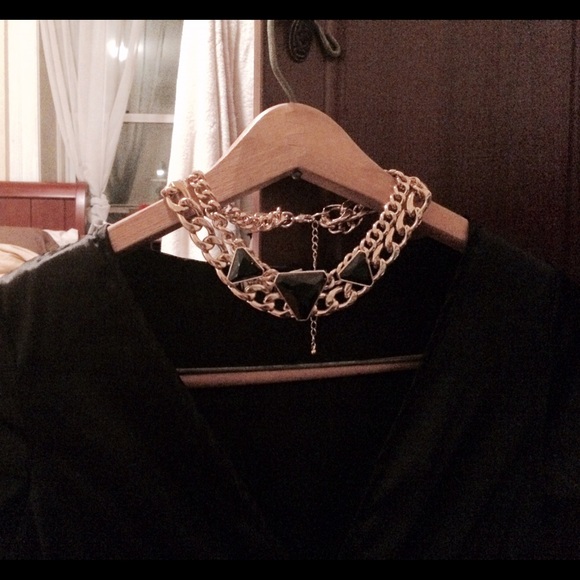 Vintage Gold Chain Necklace and Black Rhinestones - Picture 2 of 3