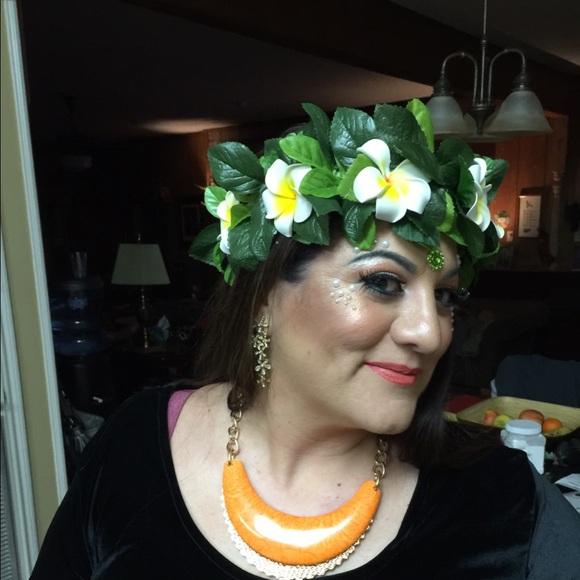 Plus size fun fashion here - Picture 8 of 13