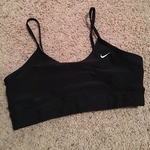 Sports bra