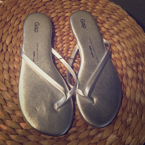 Flip flops