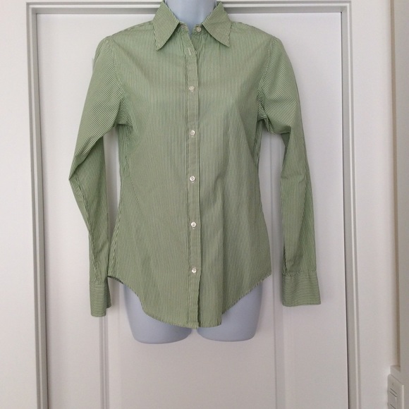 Gap green button down shirt