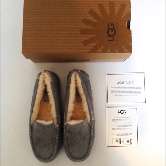 Ugg Loafers - Picture 2 of 3