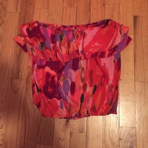 Colorful strapless shirt