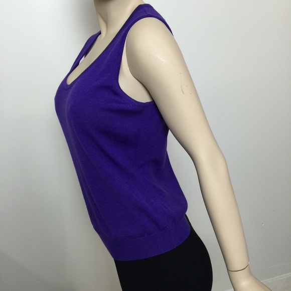 Escada Top - Picture 2 of 4