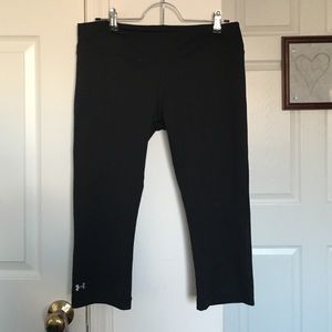 Under Armour Capri workout pants ❤️