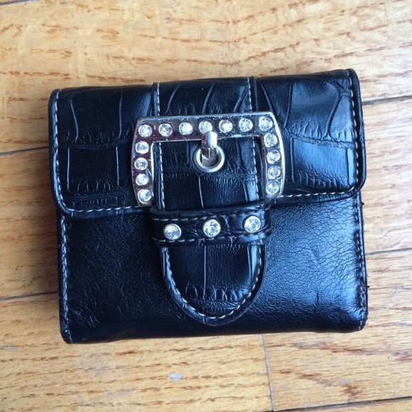 Buckle wallet