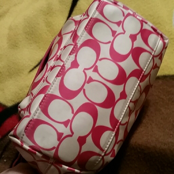 Authentic Small Purse - Picture 2 of 4