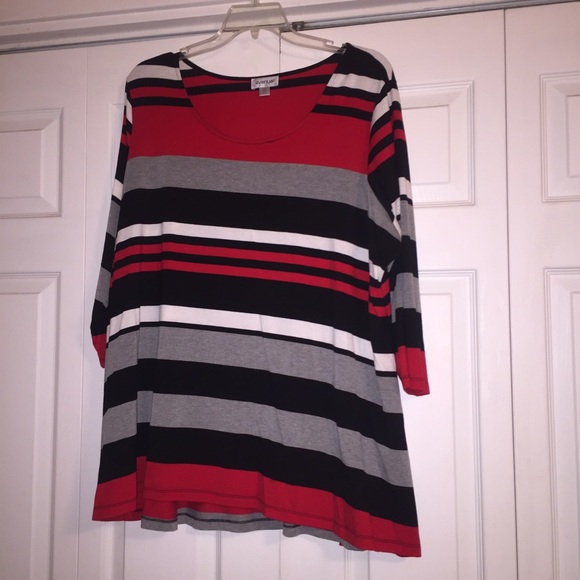 Avenue Womans Top