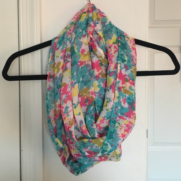 Floral scarf ❤️