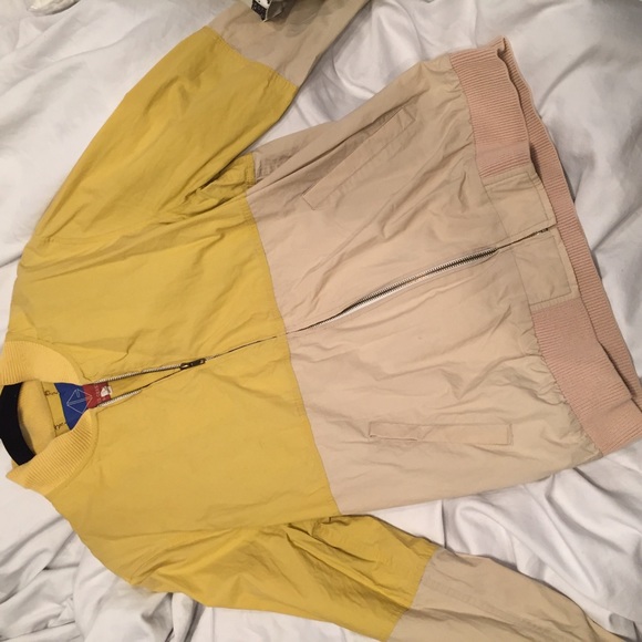 90s Windbreaker!