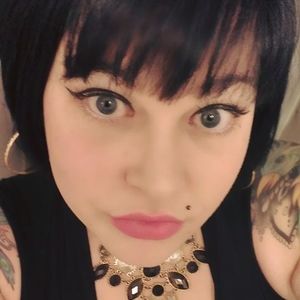 Meet your Posher, Nichole