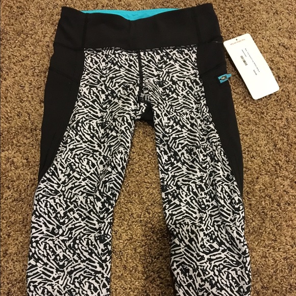 Lululemon run top speed crop