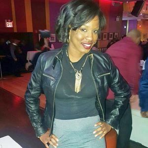 Meet your Posher, Afia