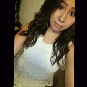 Meet your Posher, Beatriz