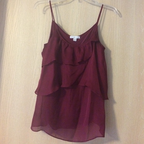 NY&Co burgundy ruffle tank top