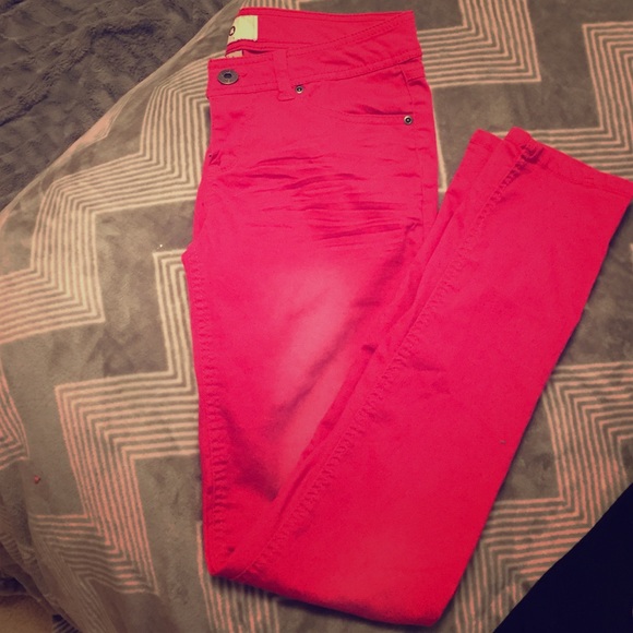 NEW Neon pink skinny jeans size 9