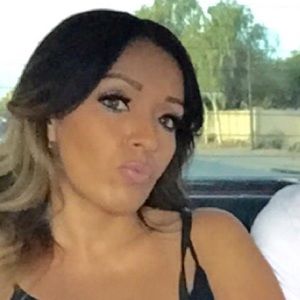Meet your Posher, Raquel