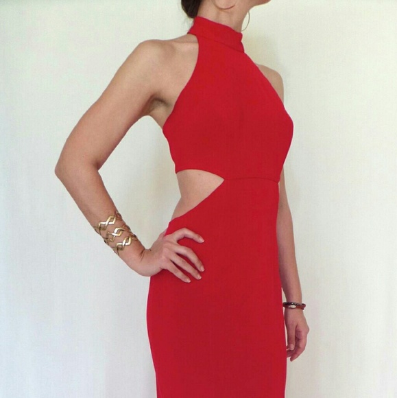 Red full length gown - Picture 2 of 4