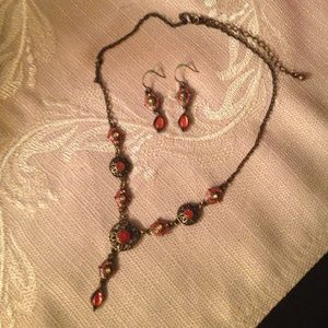 Earring & Necklace Set